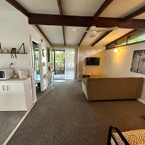 Colonial Village Hostel