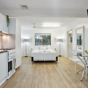 Tasman Holiday Parks - Torquay Palms Holiday park